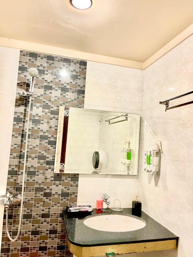 Hong Phuc Hotel 2 Дананг Екстер'єр фото