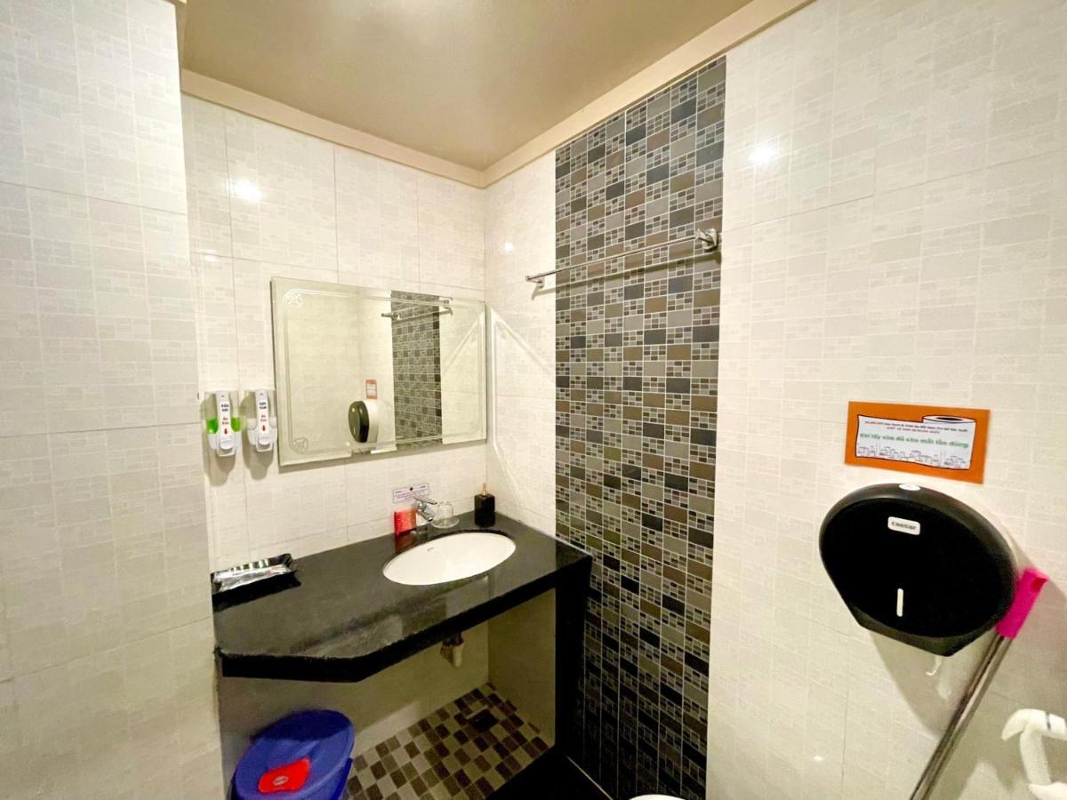 Hong Phuc Hotel 2 Дананг Екстер'єр фото